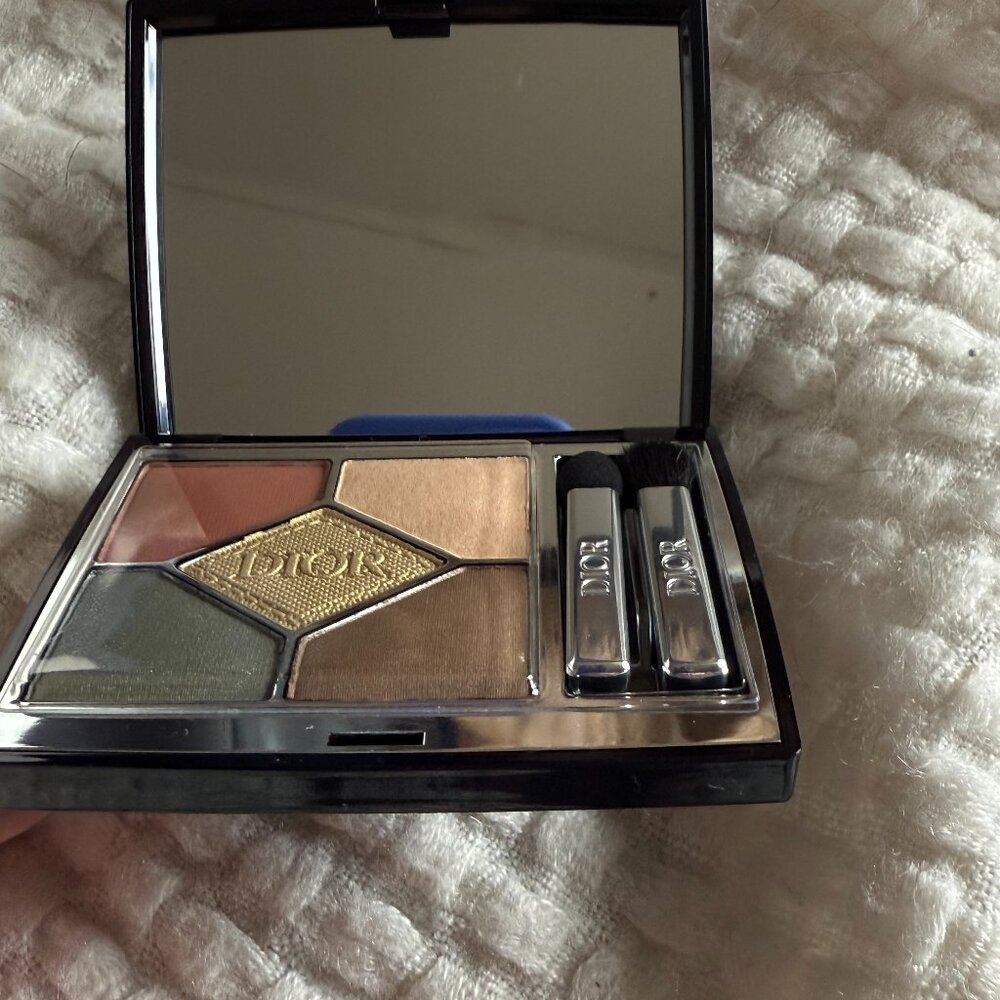 New! Dior Eyeshadow Palette 343 Khaki- No Box